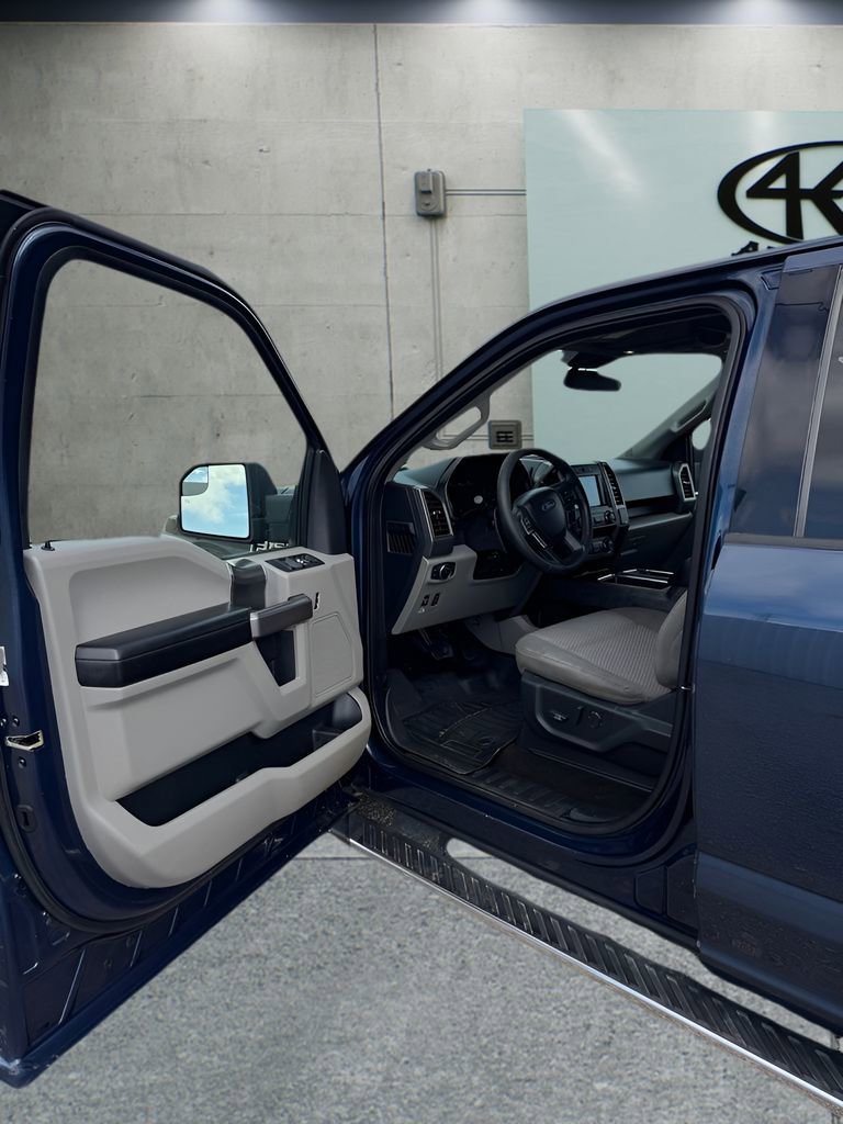 Used 2020 Ford F150 XLT w/ Equipment Group 302A Luxury AWD/4WD image 10