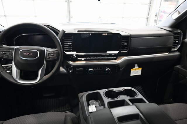 New 2026 GMC Sierra 1500 Elevation image 15