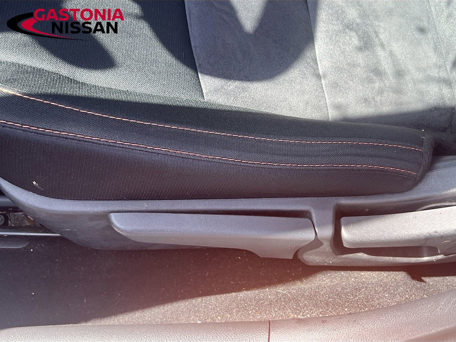 Used 2020 Nissan Sentra SR image 25