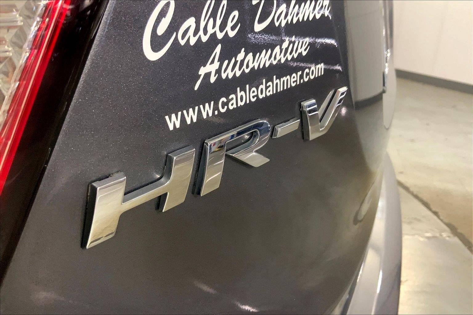 Used 2019 Honda HR-V Touring image 8