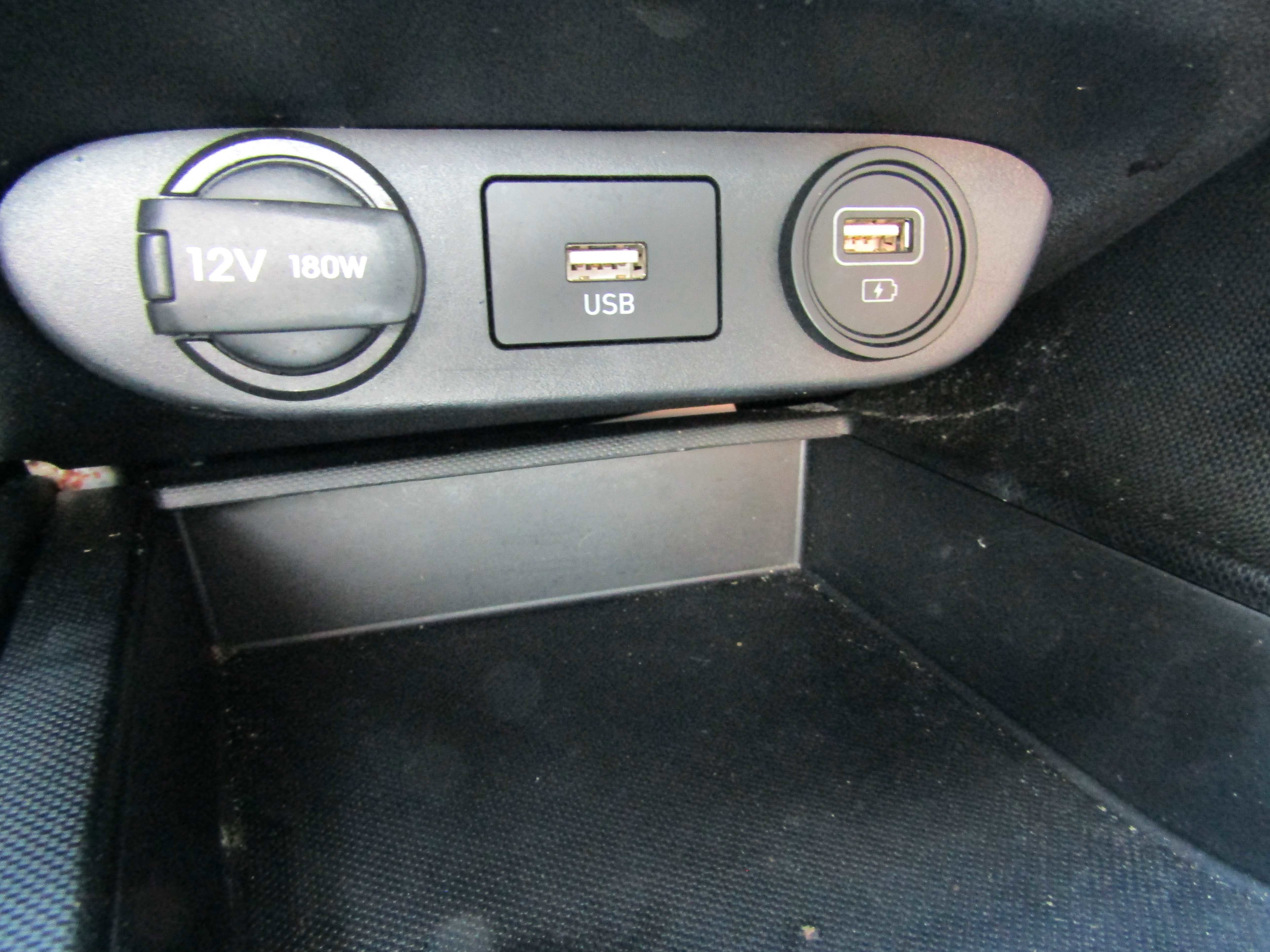 Used 2023 Hyundai Elantra SEL FWD image 23