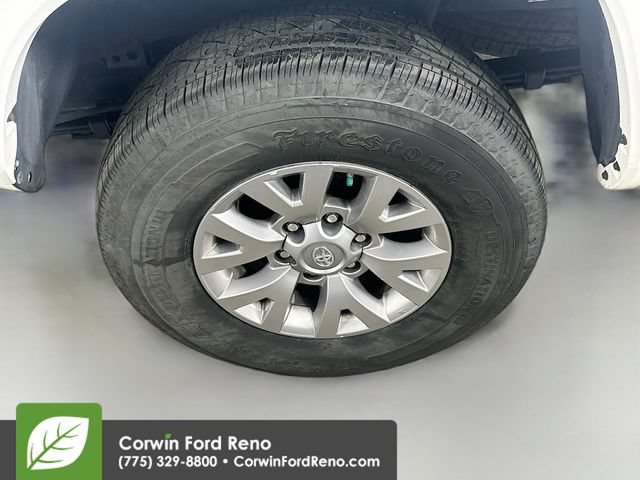 Used 2017 Toyota Tacoma SR5 w/ Tow Package AWD/4WD image 29
