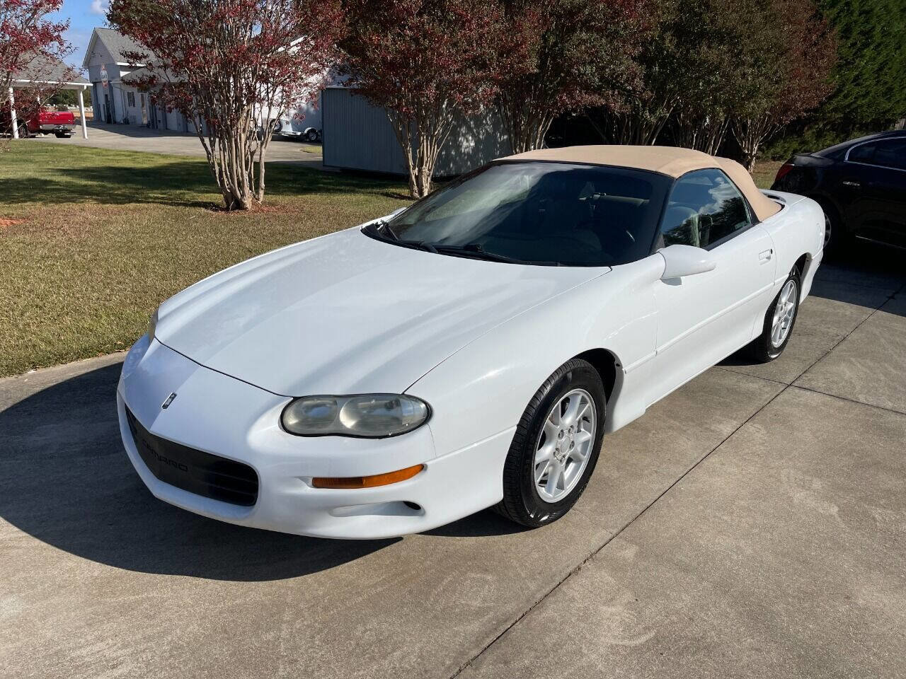Used 2000 Chevrolet Camaro LT w/ Performance Handling Pkg image 1