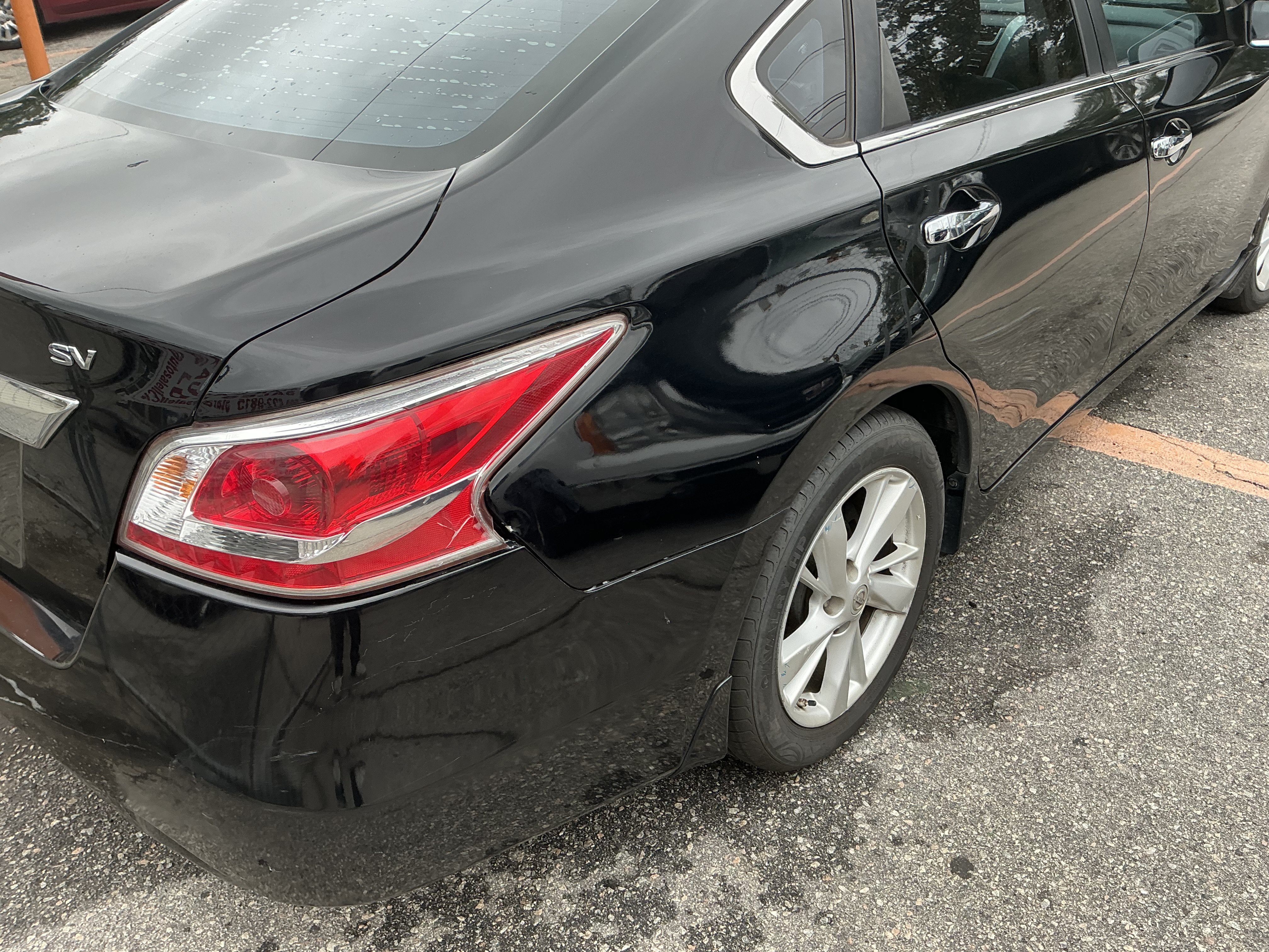 Used 2015 Nissan Altima 2.5 SV FWD image 7