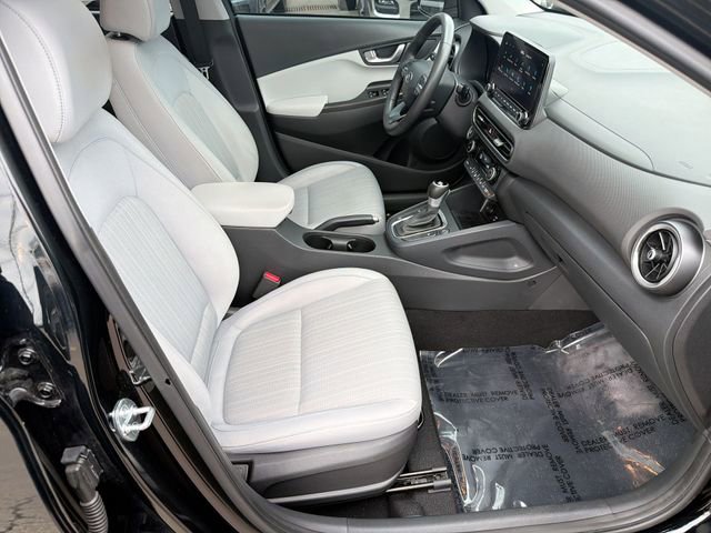 Used 2023 Hyundai Kona SEL w/ Convenience Package image 28