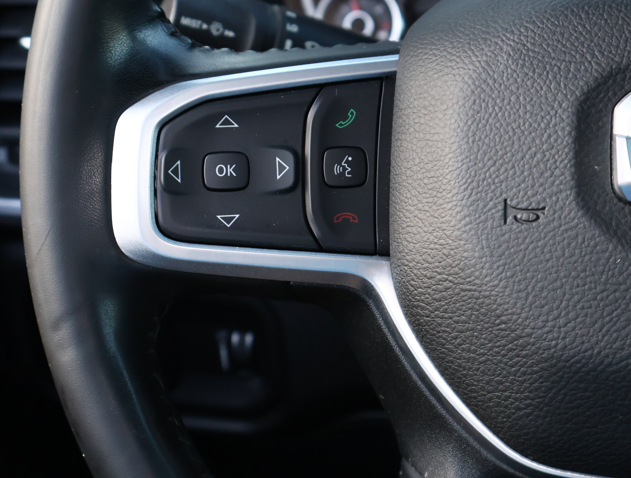 Used 2022 RAM 1500 Big Horn AWD/4WD image 14
