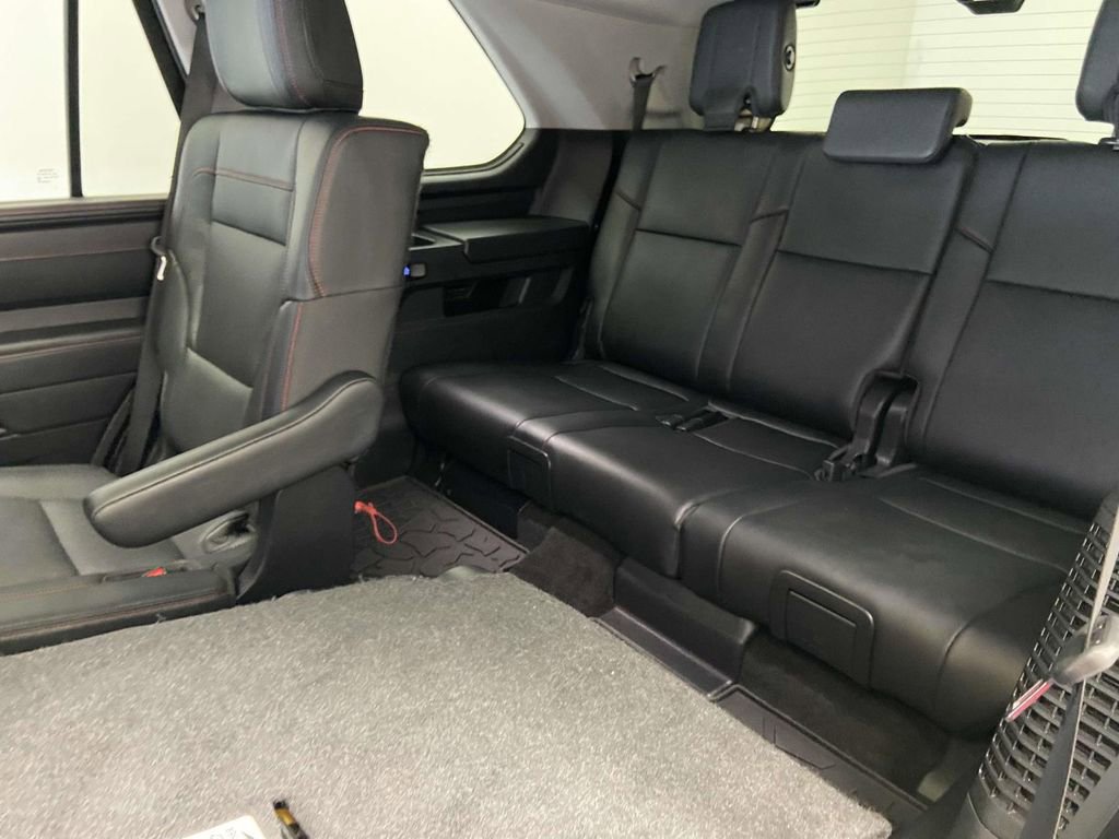 Used 2023 Toyota Sequoia TRD Pro AWD/4WD image 18