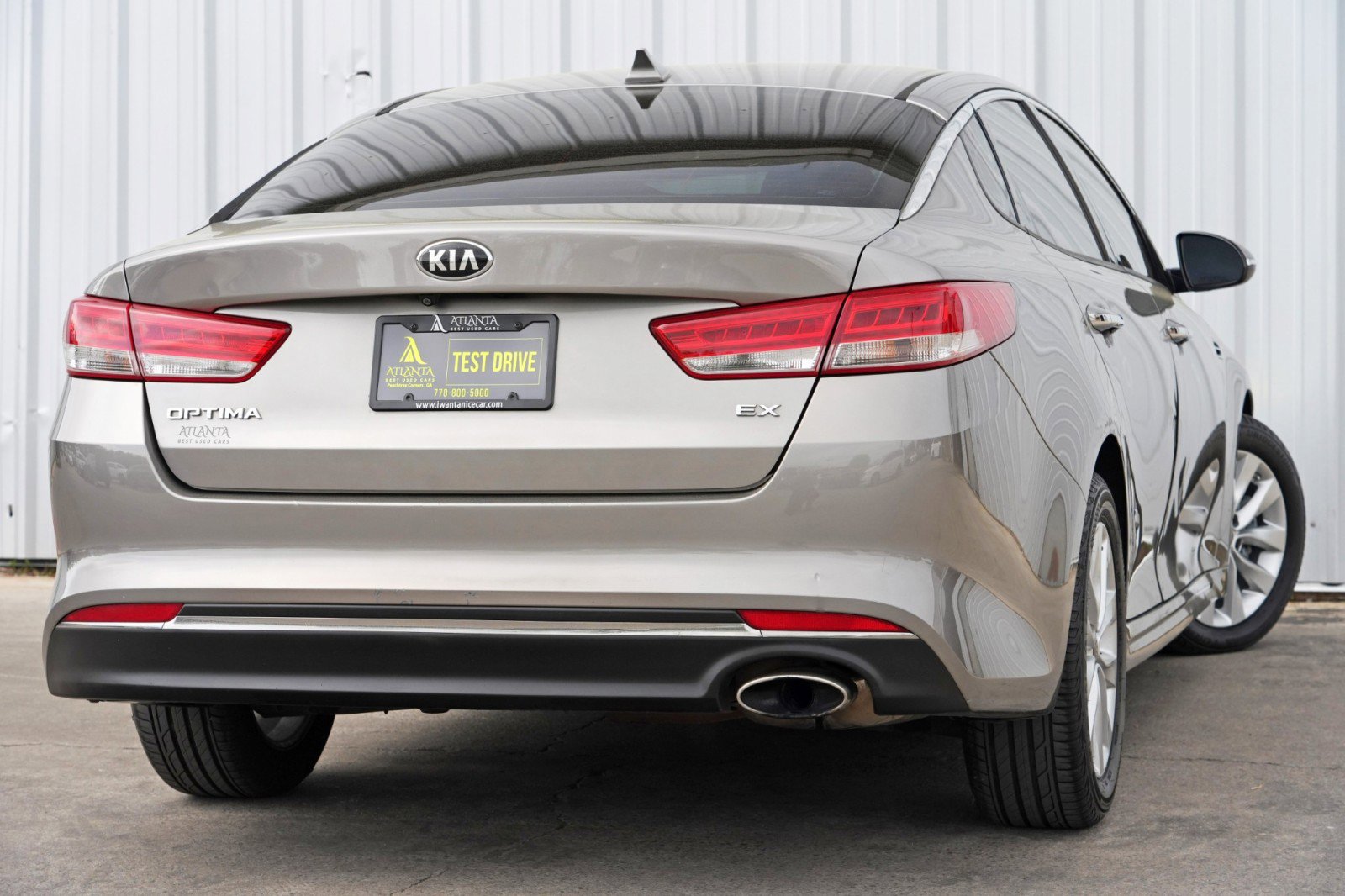 Used 2016 Kia Optima EX image 4