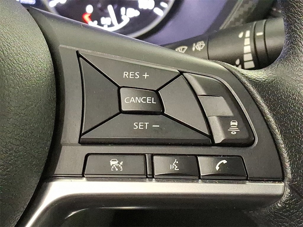 Used 2023 Nissan Sentra SV image 27