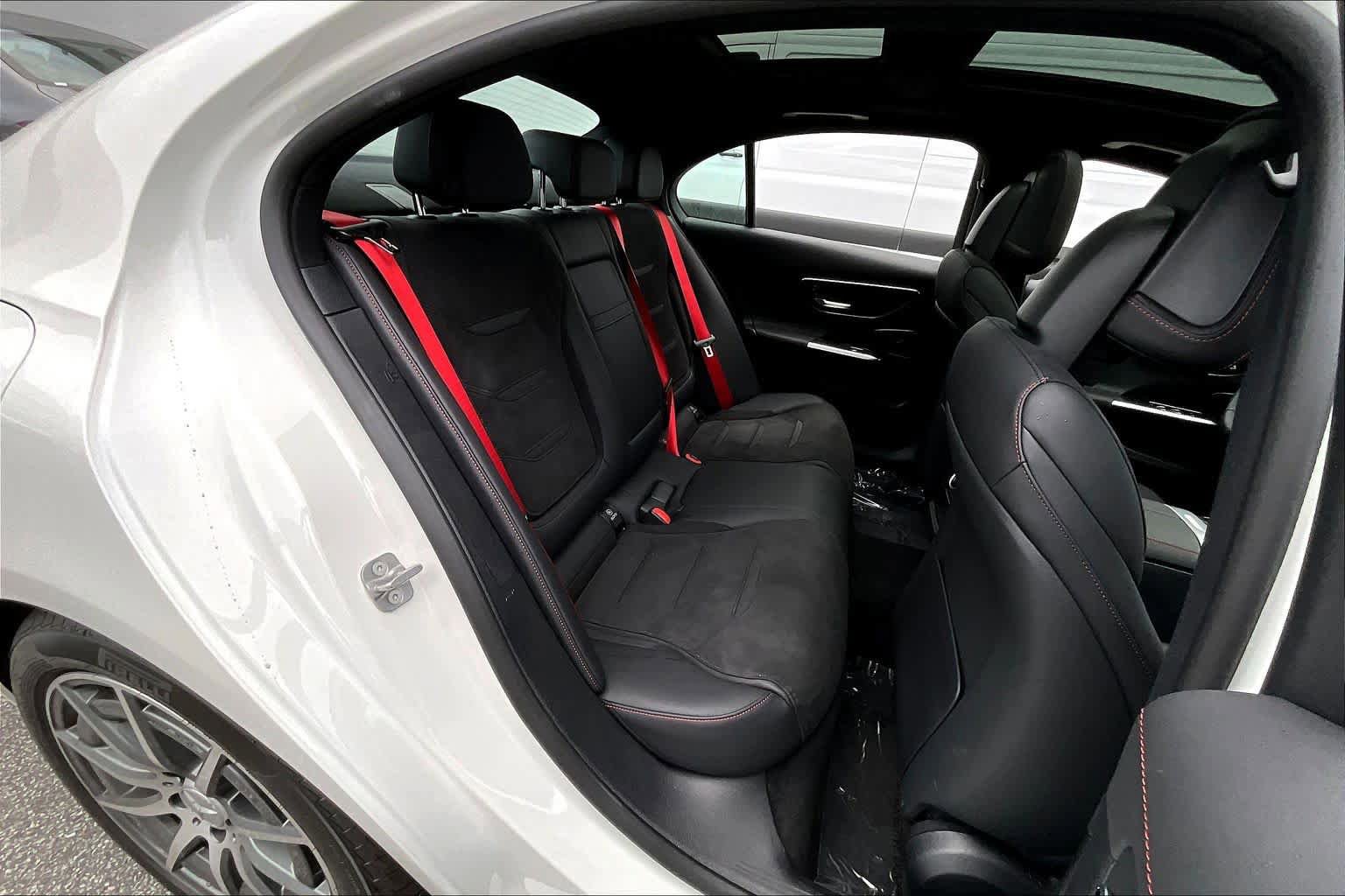 Used 2025 Mercedes-Benz C 43 AMG 4MATIC Sedan image 19