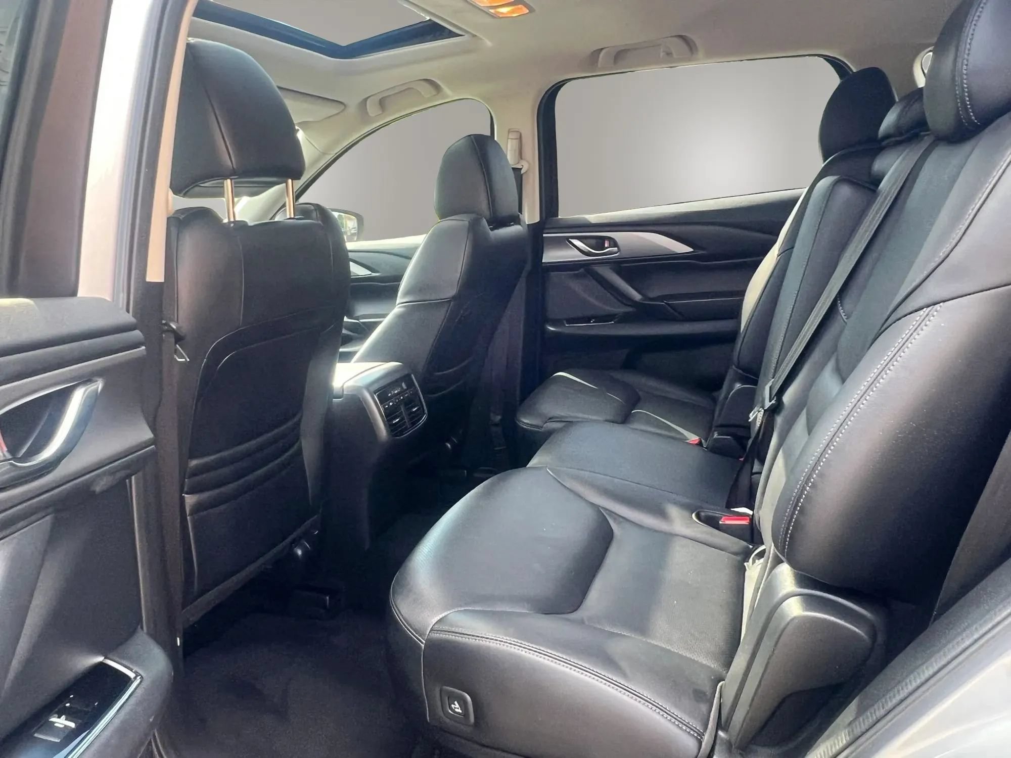 Used 2023 MAZDA CX-9 Touring Plus AWD/4WD image 29