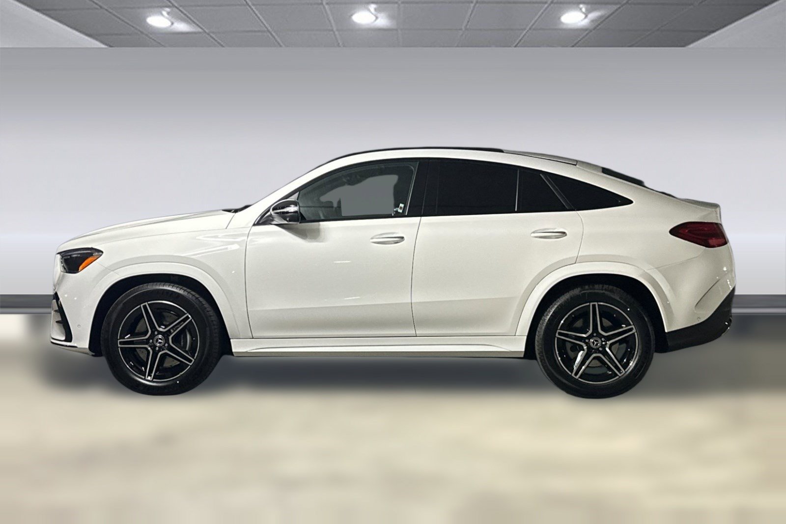 New 2026 Mercedes-Benz GLE 450 4MATIC Coupe image 2