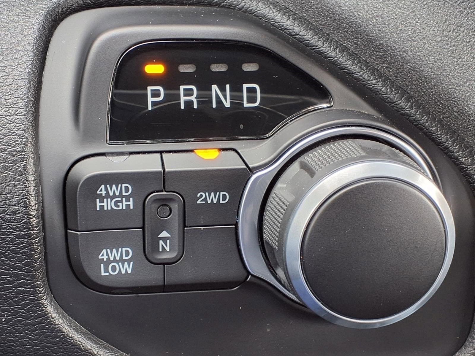 Used 2024 RAM 2500 Tradesman w/ Chrome Appearance Group AWD/4WD image 14