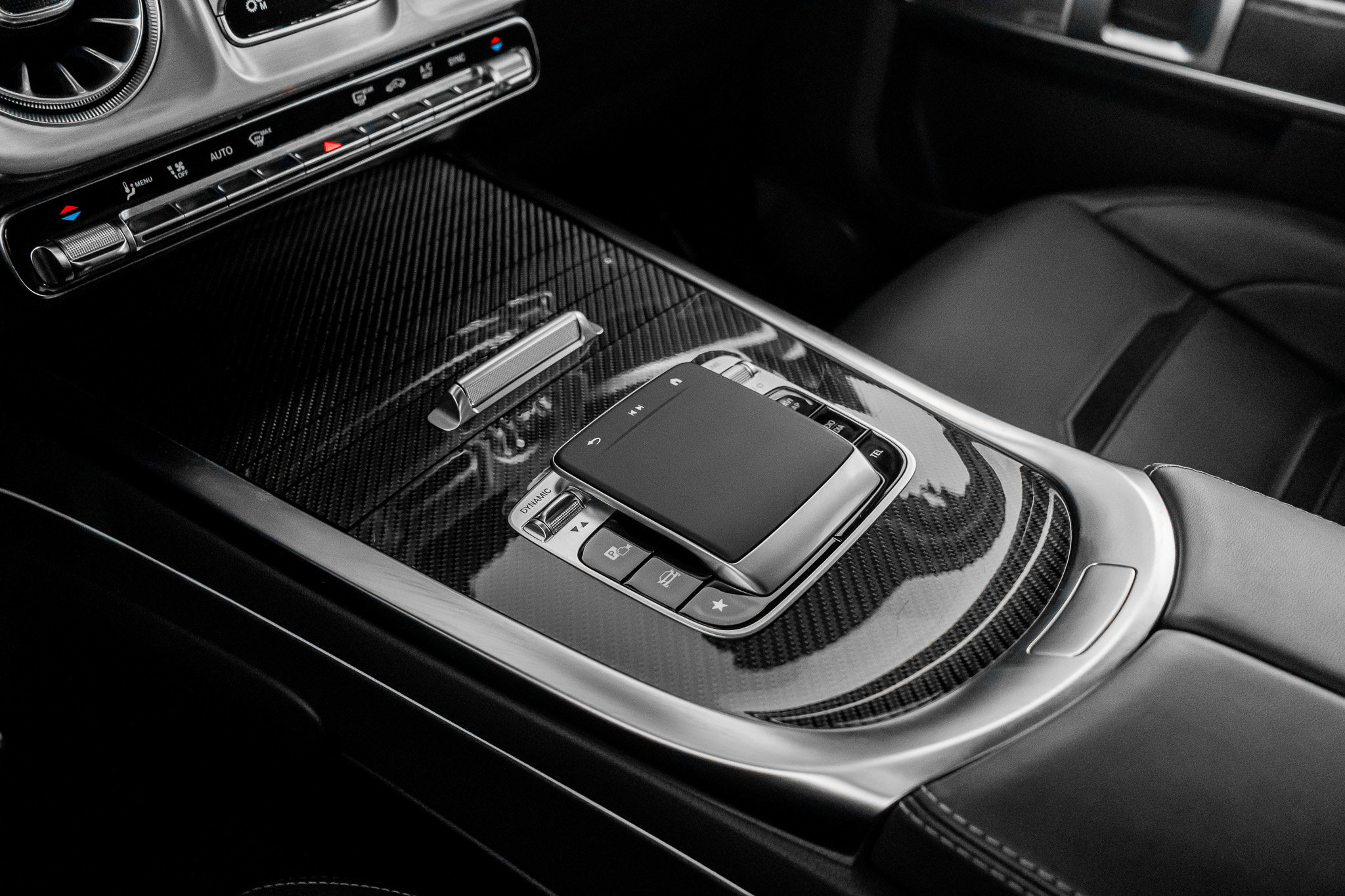 Used 2025 Mercedes-Benz G 63 AMG 4MATIC w/ Night Package Magno image 40