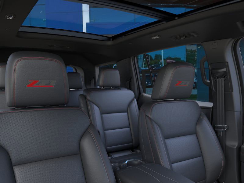 New 2026 Chevrolet Traverse Z71 image 24