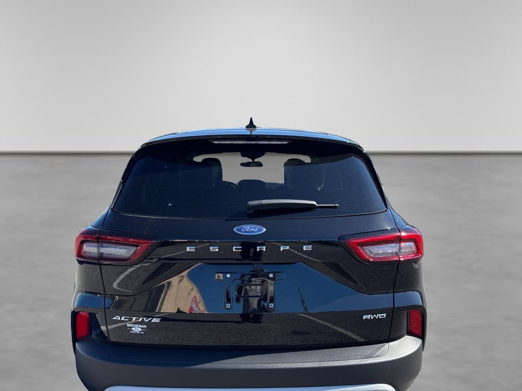Certified 2025 Ford Escape Active w/ Cold Weather Package image 19