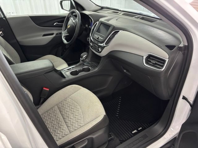 Used 2023 Chevrolet Equinox LT w/ Driver Convenience Package AWD/4WD image 27