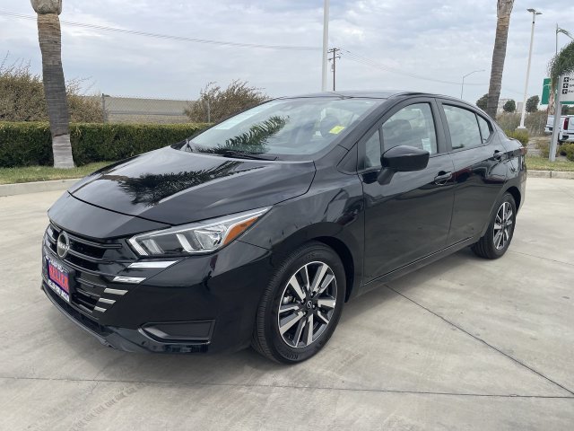 Used 2024 Nissan Versa SV FWD image 1
