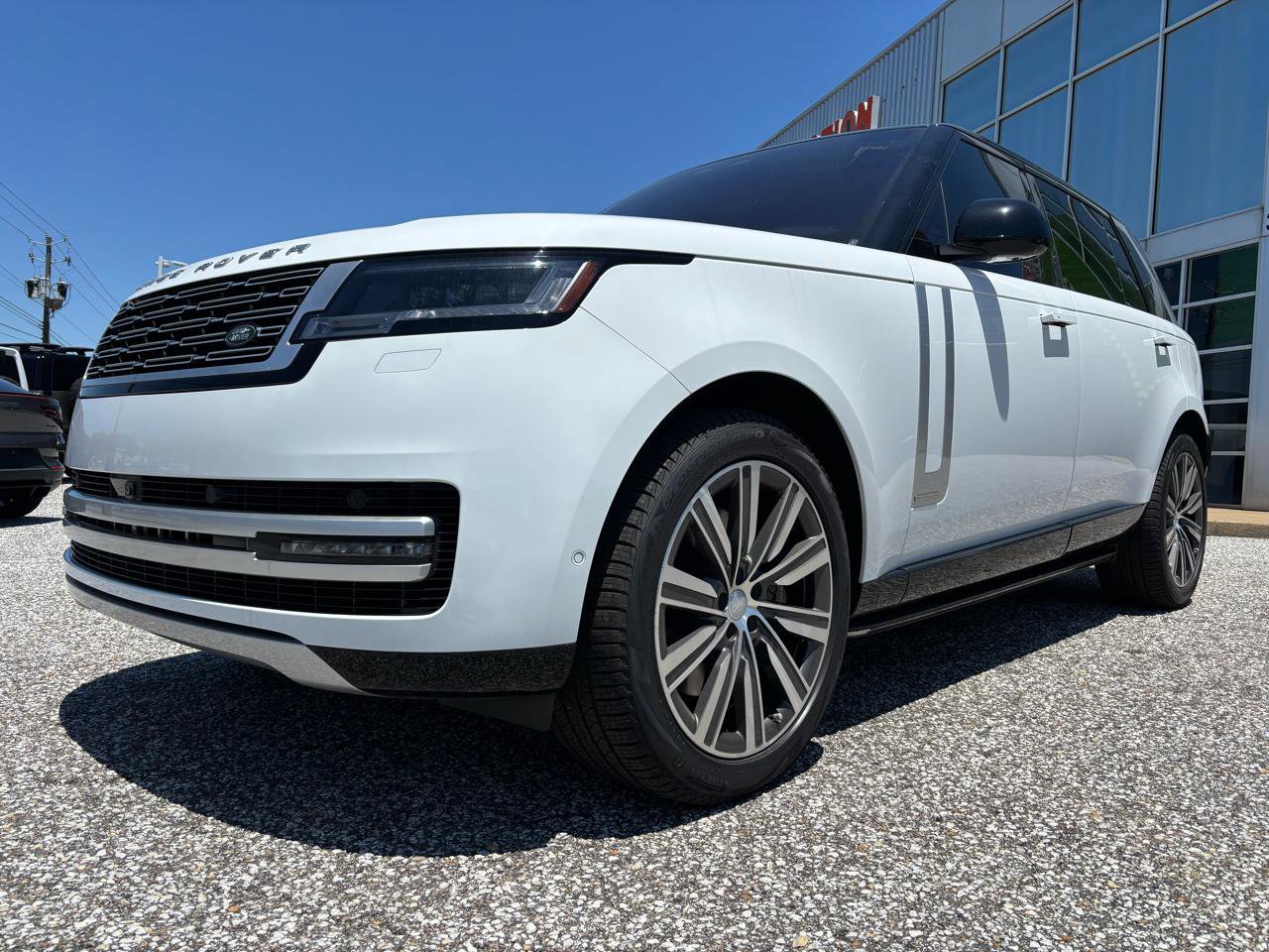 Used 2023 Land Rover Range Rover Long Wheelbase Autobiography AWD/4WD image 8