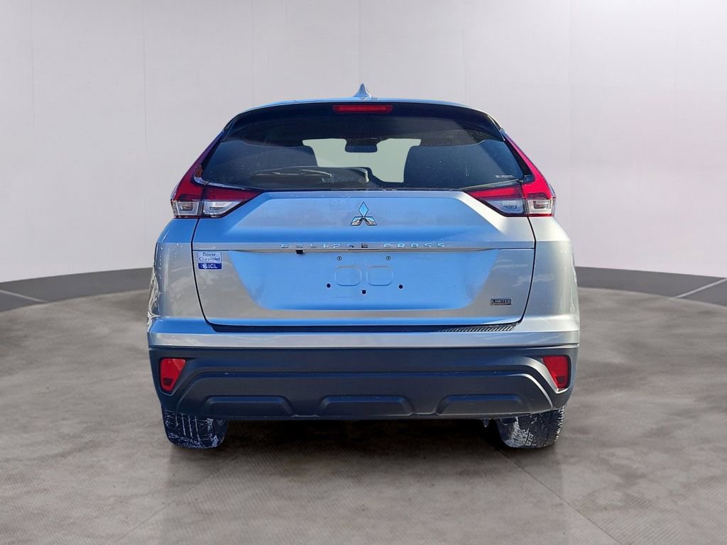Used 2025 Mitsubishi Eclipse Cross LE image 5
