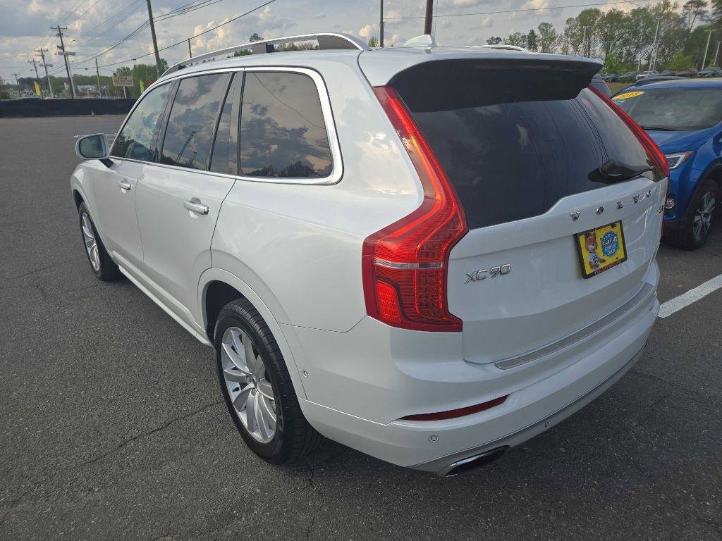 Used 2018 Volvo XC90 T6 Momentum w/ Convenience Package image 6