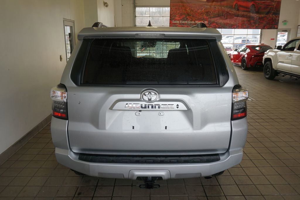 Used 2024 Toyota 4Runner SR5 image 14