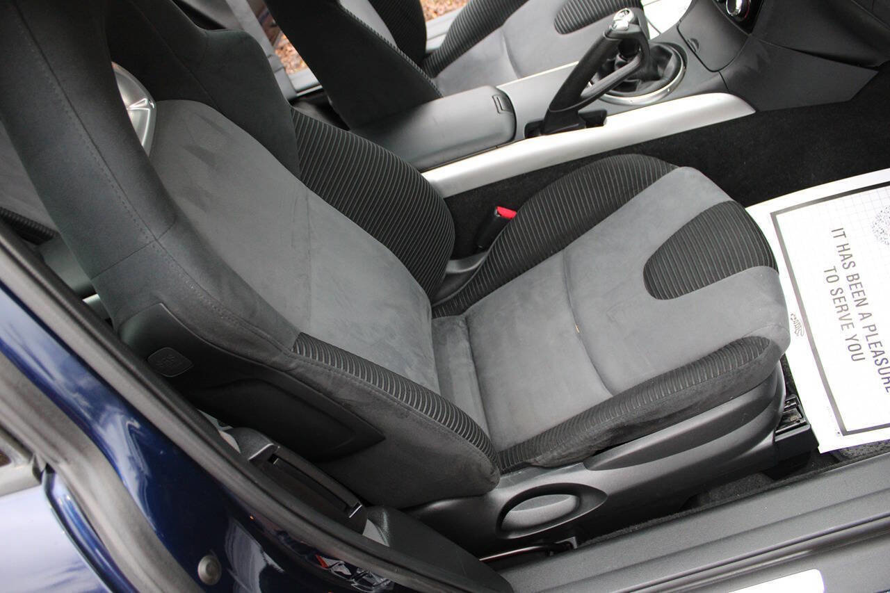 Used 2007 MAZDA RX-8 Touring w/ Appearance Pkg image 34