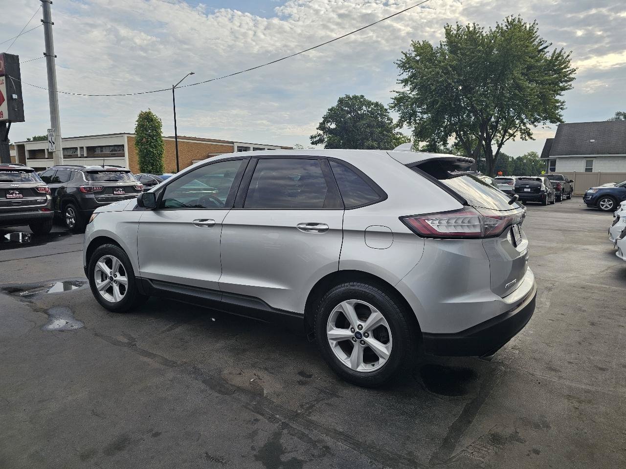 Used 2015 Ford Edge SE FWD image 7