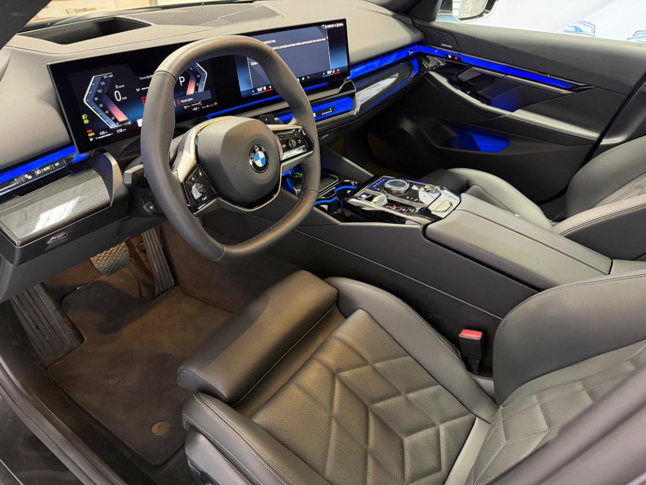 Used 2026 BMW 540i xDrive AWD/4WD image 15