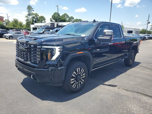 Used 2026 GMC Sierra 3500 Denali Ultimate AWD/4WD image 2