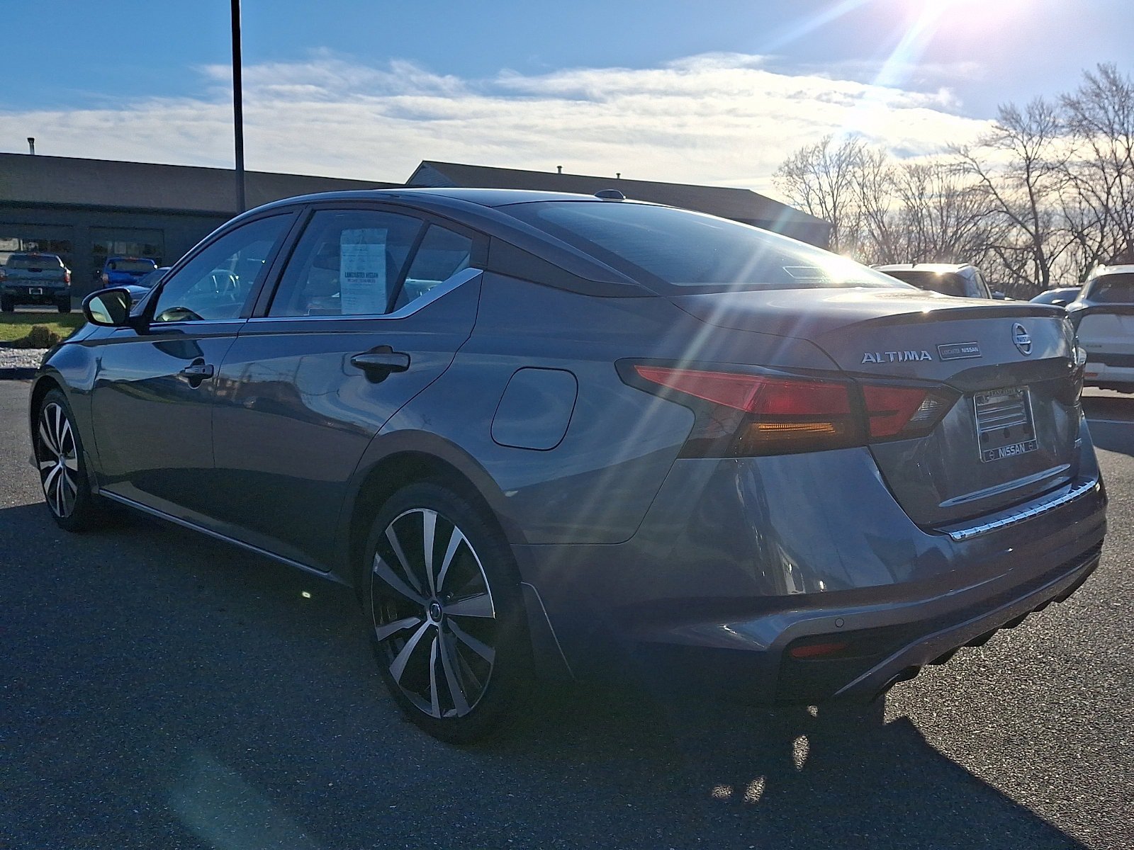 Certified 2022 Nissan Altima 2.5 SR AWD/4WD image 4