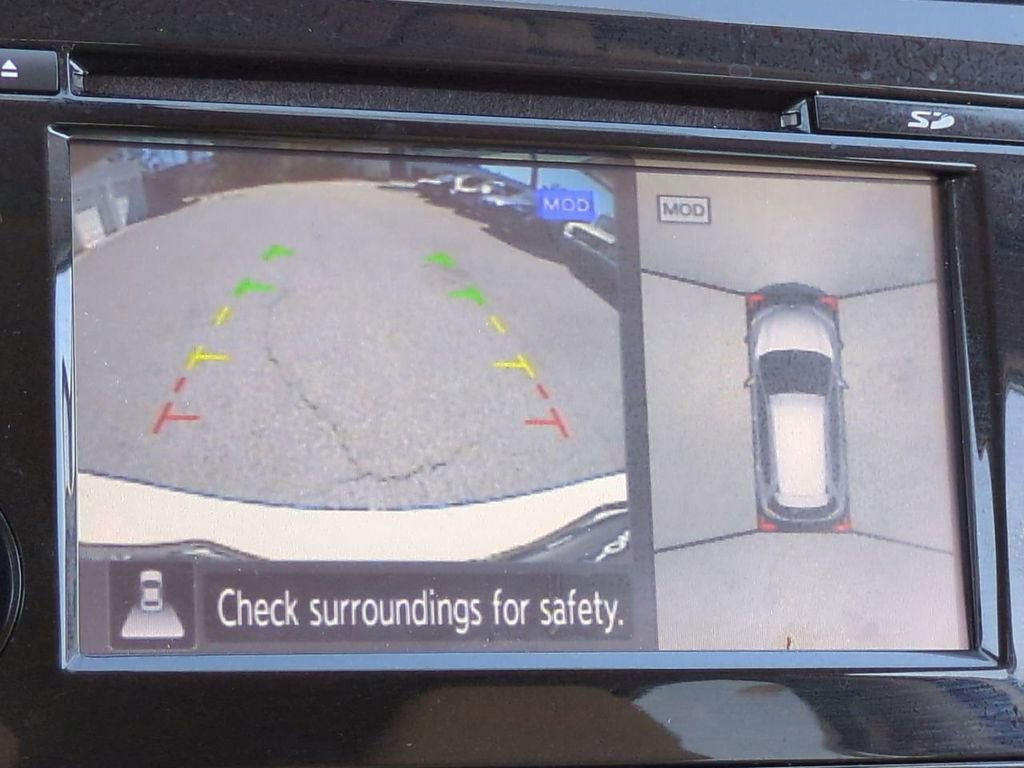 Used 2017 Nissan Rogue SV w/ SV Premium Package image 21