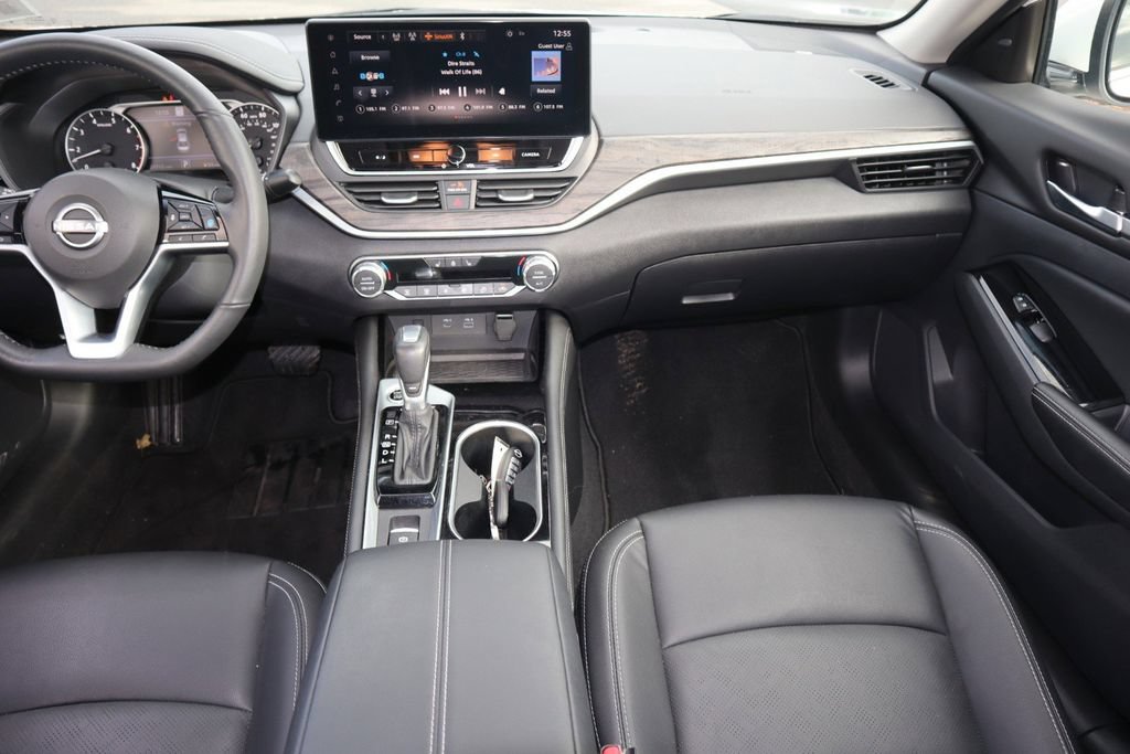 Certified 2025 Nissan Altima 2.5 SL FWD image 15