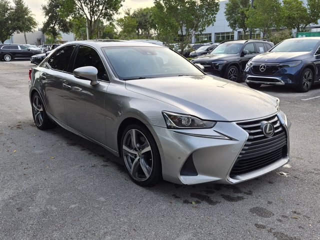 Used 2017 Lexus IS 200t RWD image 3