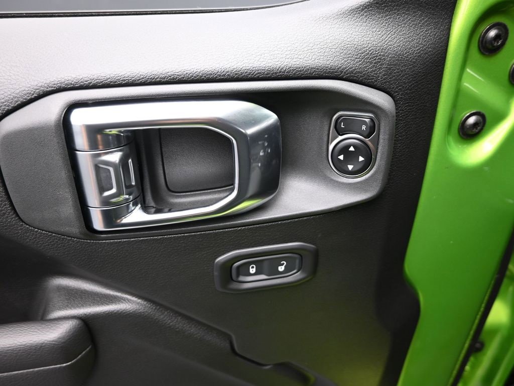 New 2025 Jeep Gladiator Willys image 11