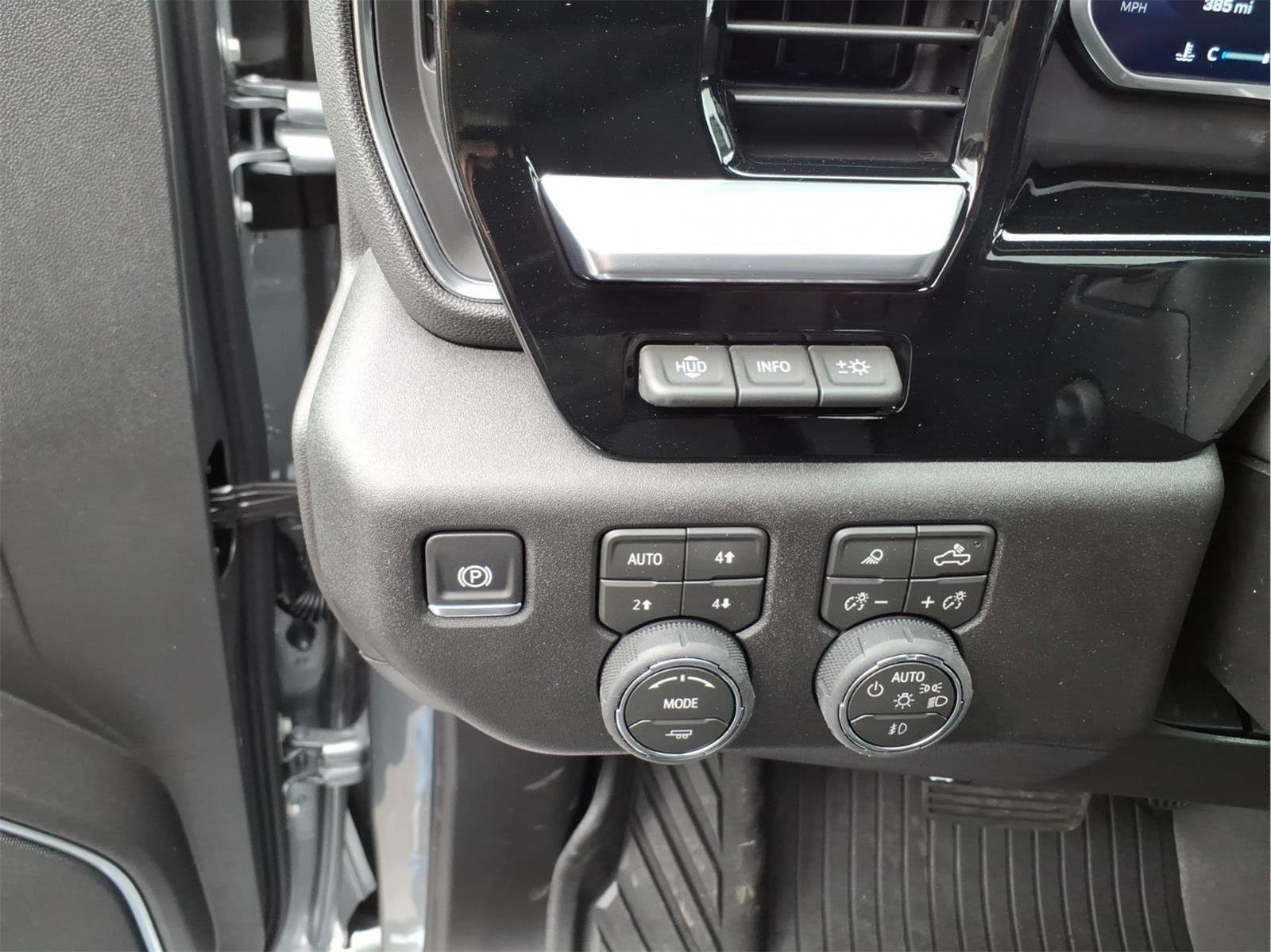 New 2026 Chevrolet Silverado 1500 LTZ w/ LTZ Premium Package image 16