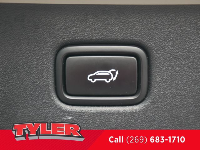 Used 2022 Kia EV6 Wind w/ Wind Technology Package AWD/4WD image 17