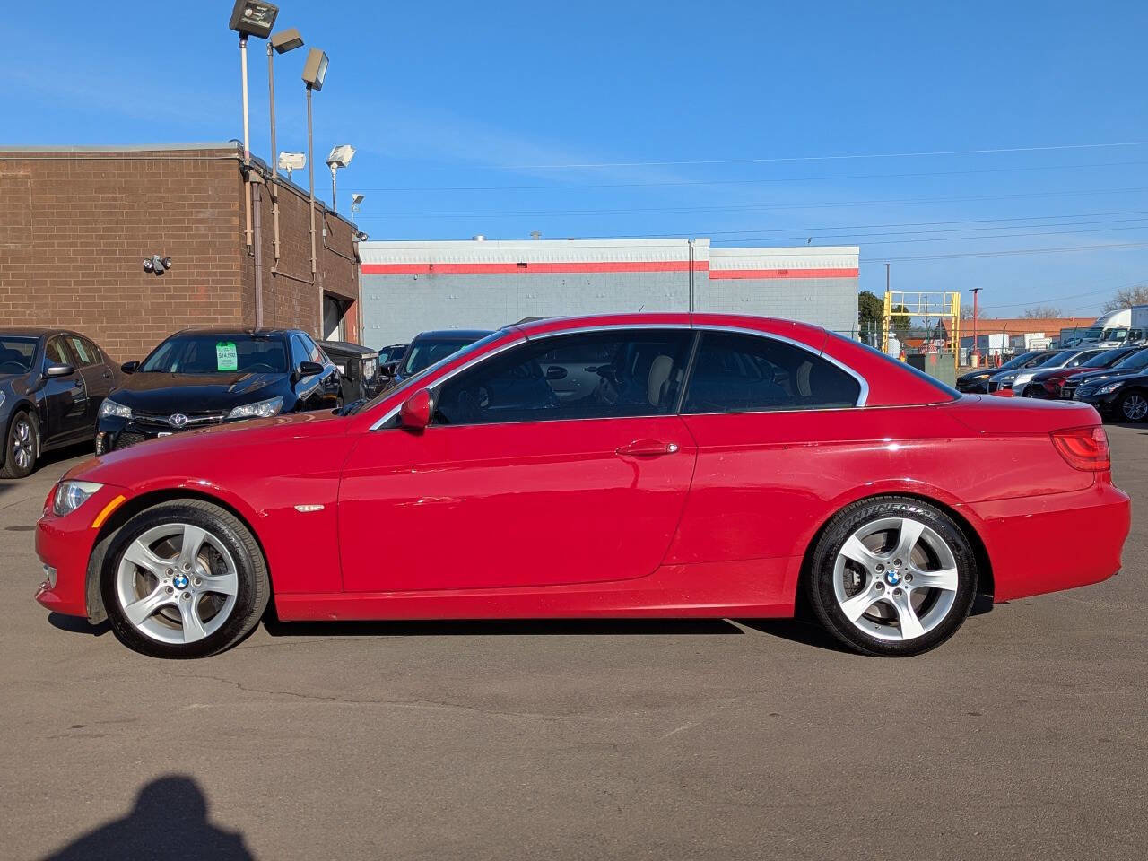 Used 2011 BMW 335i Convertible RWD image 23