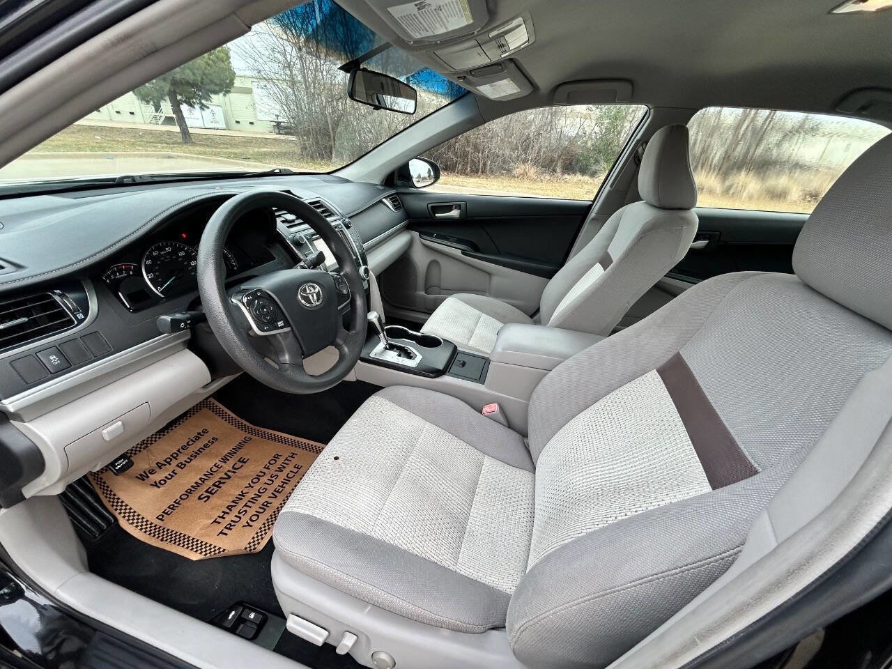 Used 2012 Toyota Camry LE image 12