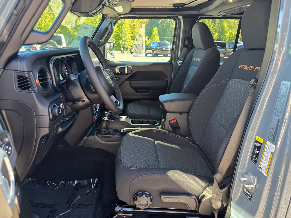 New 2026 Jeep Gladiator Mojave AWD/4WD image 4