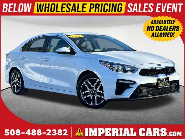 Used 2019 Kia Forte EX image 1