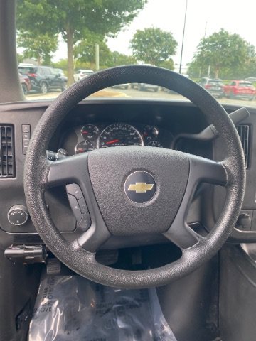 Used 2013 Chevrolet Express 3500 LS RWD image 19