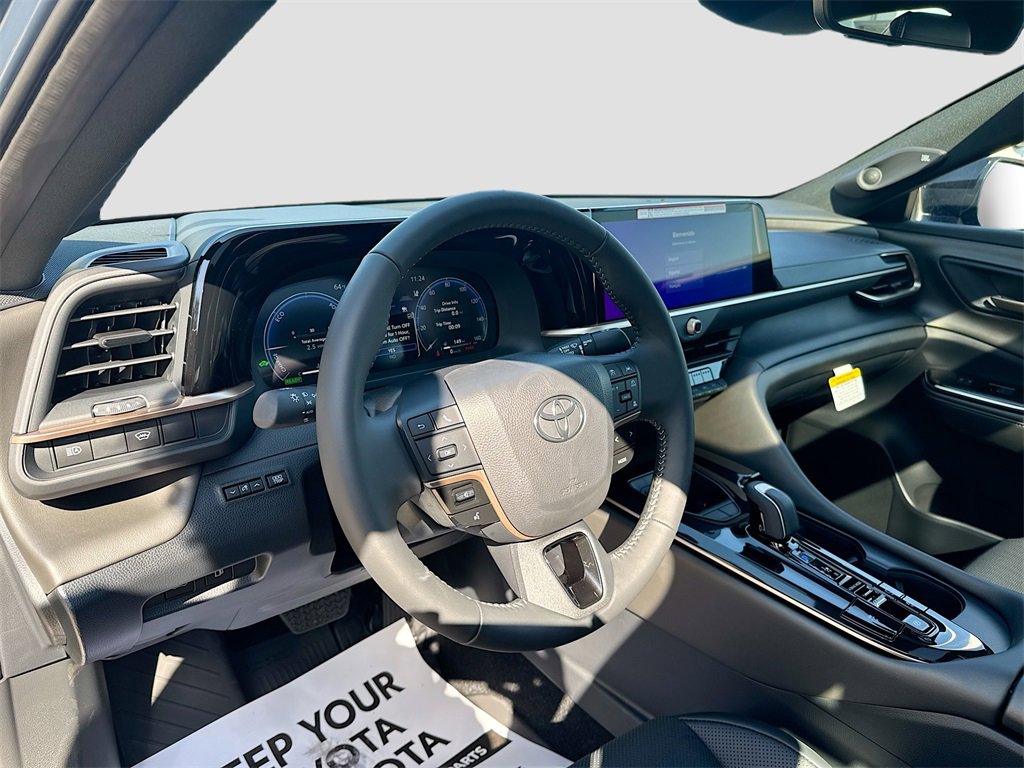 New 2026 Toyota Crown Nightshade image 7