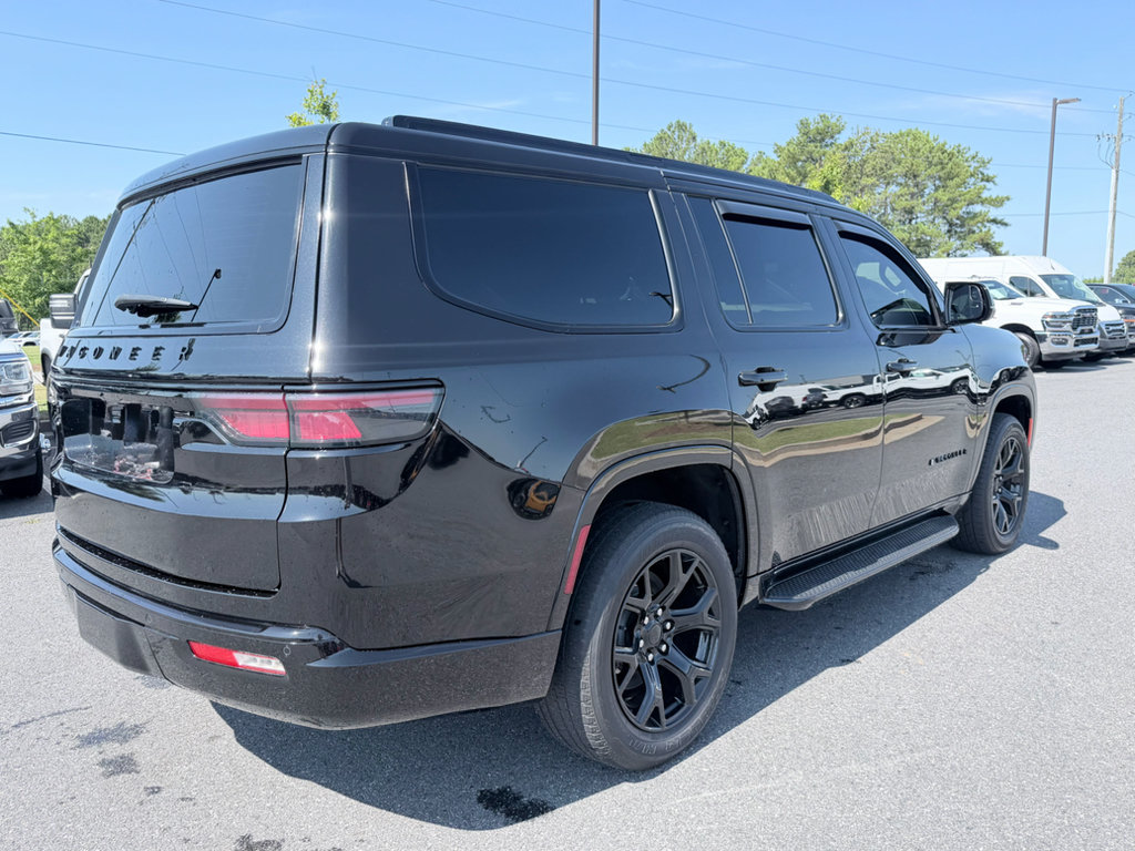 Used 2023 Jeep Wagoneer Series II RWD image 6