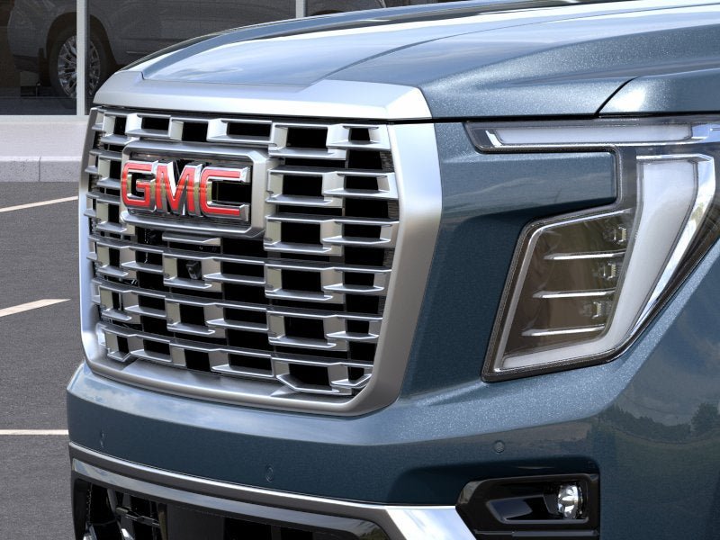 New 2026 GMC Yukon Denali w/ Denali Reserve Package AWD/4WD image 13
