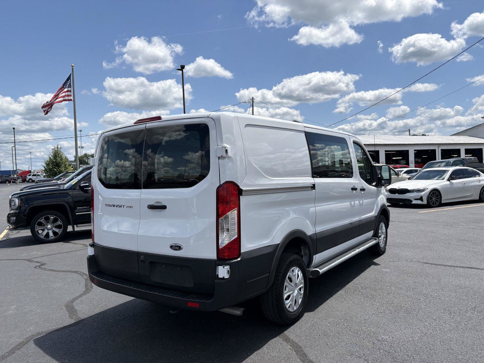 Used 2025 Ford Transit 250 Low Roof w/ Exterior Upgrade Package RWD image 18