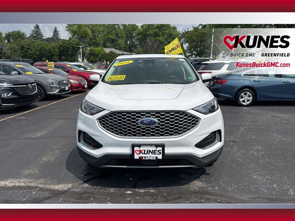 Used 2024 Ford Edge SEL image 12