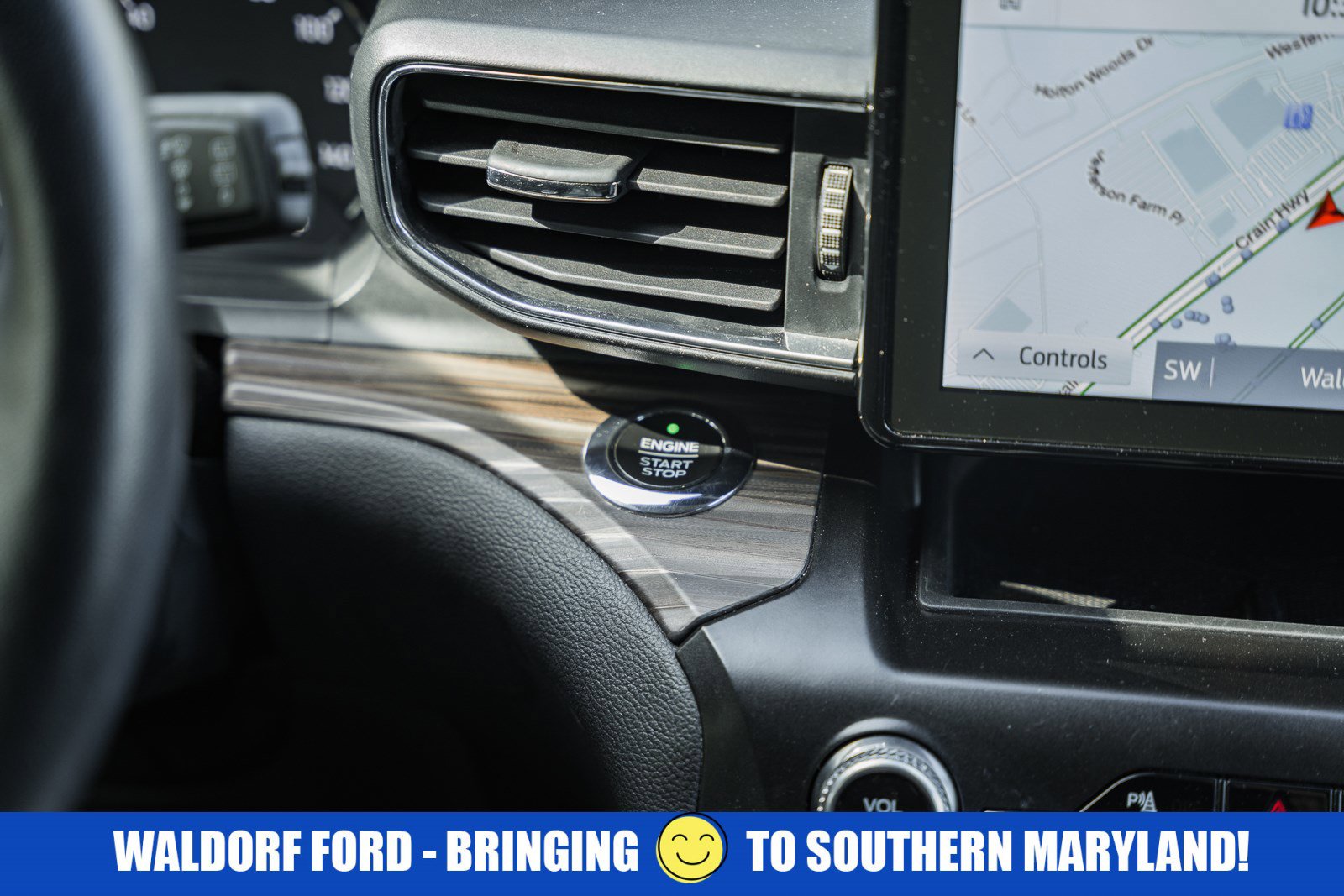 Used 2020 Ford Explorer Limited AWD/4WD image 28