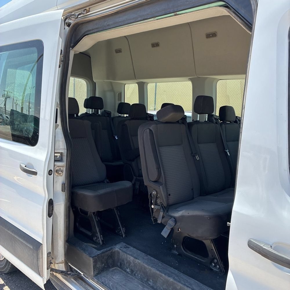 Used 2023 Ford Transit 350 XLT RWD image 11