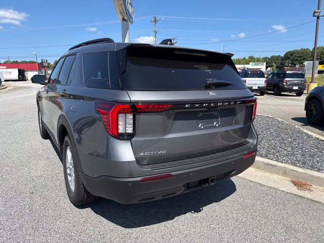 New 2027 Ford Explorer Active RWD image 9